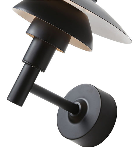 Bjarke Wall Lamp